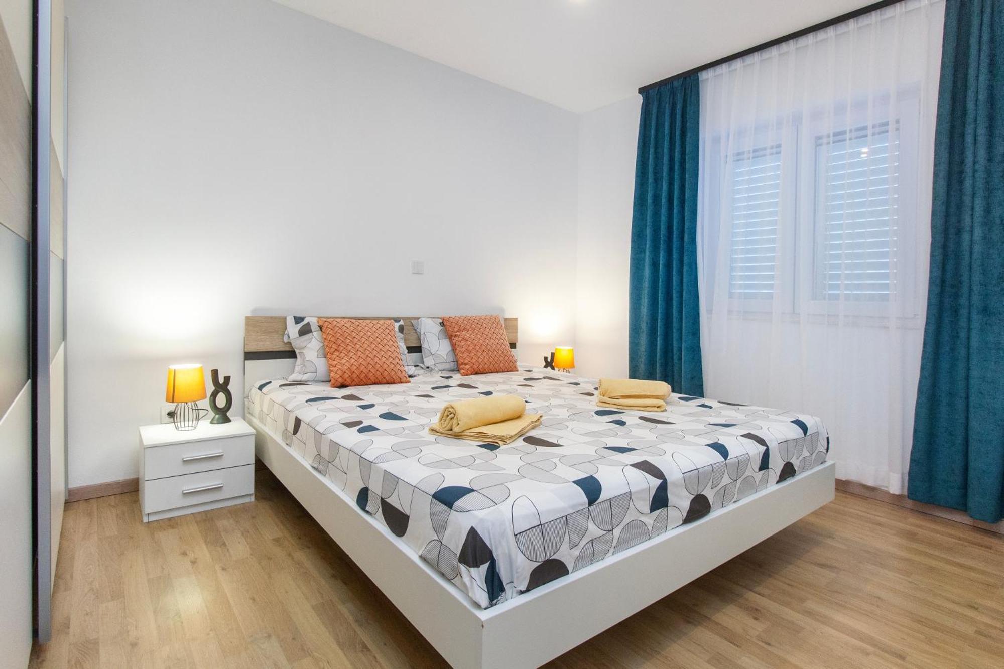 Villa Dalmatian Child With Swimming Pool, Close To The Beach Vinisce Exterior photo